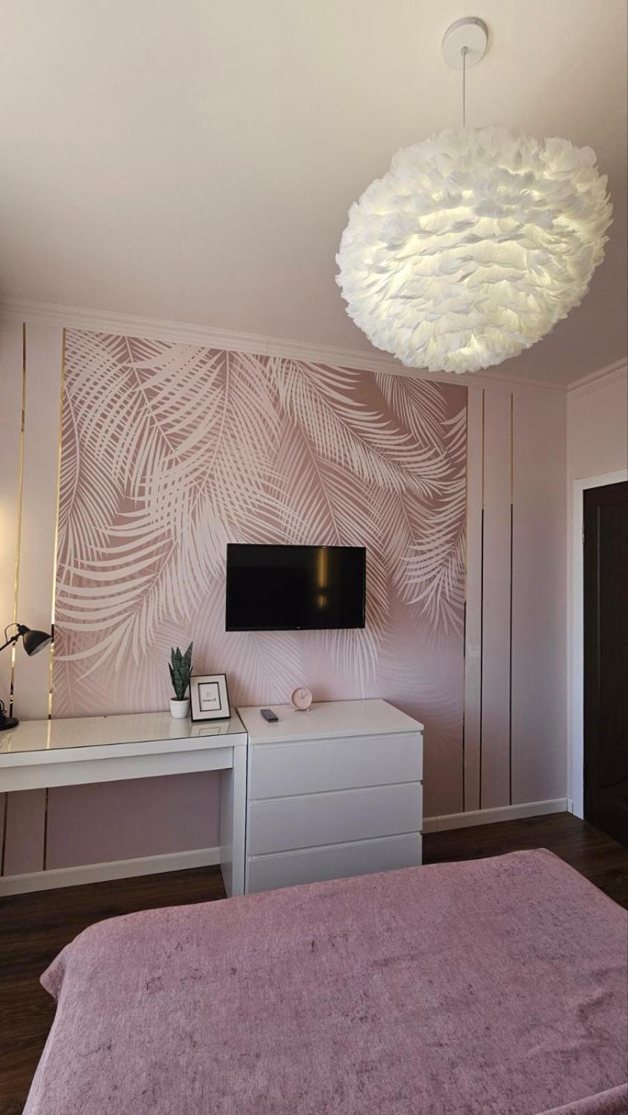 Soft Pink Apartment Mukacheve Exterior photo
